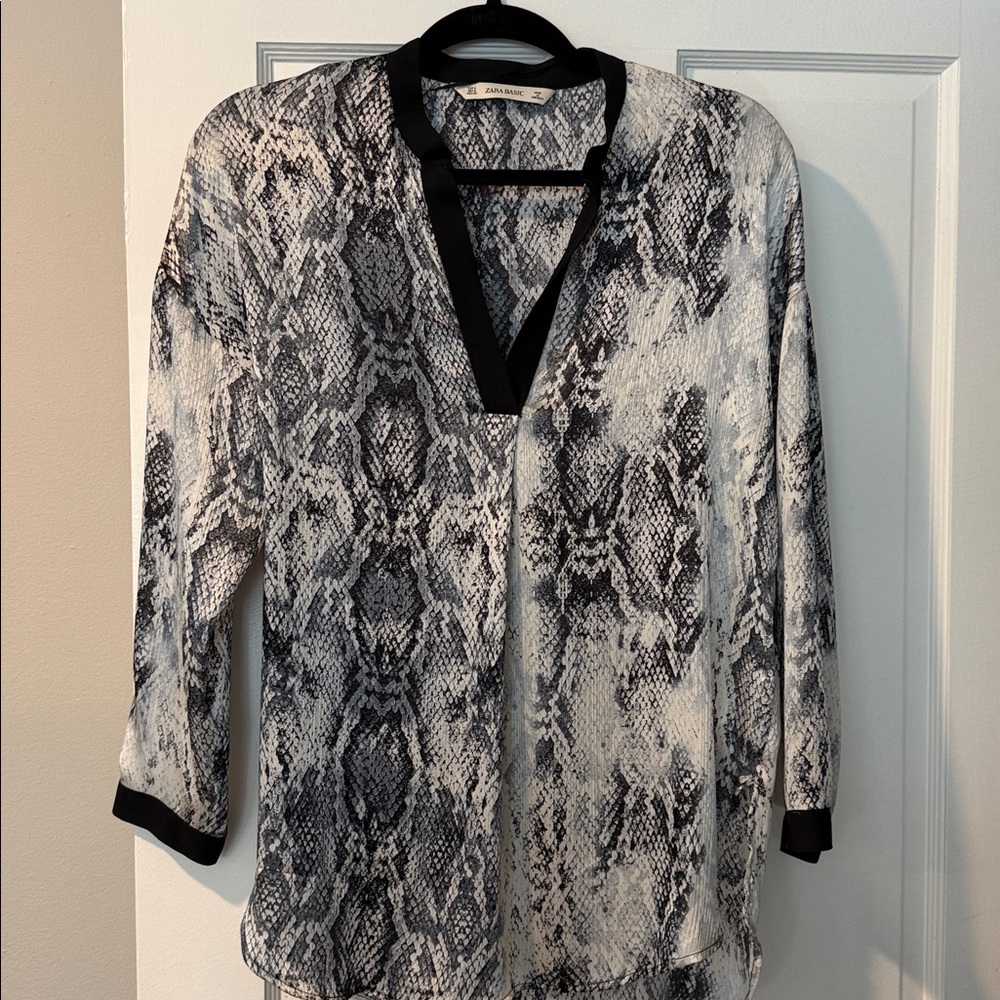 Zara Black and White Snakeskin Blouse